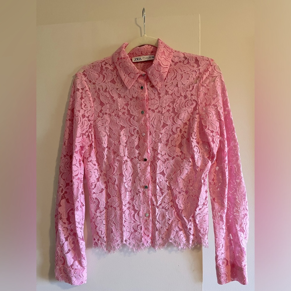 Zara button up lace top in pink US S
